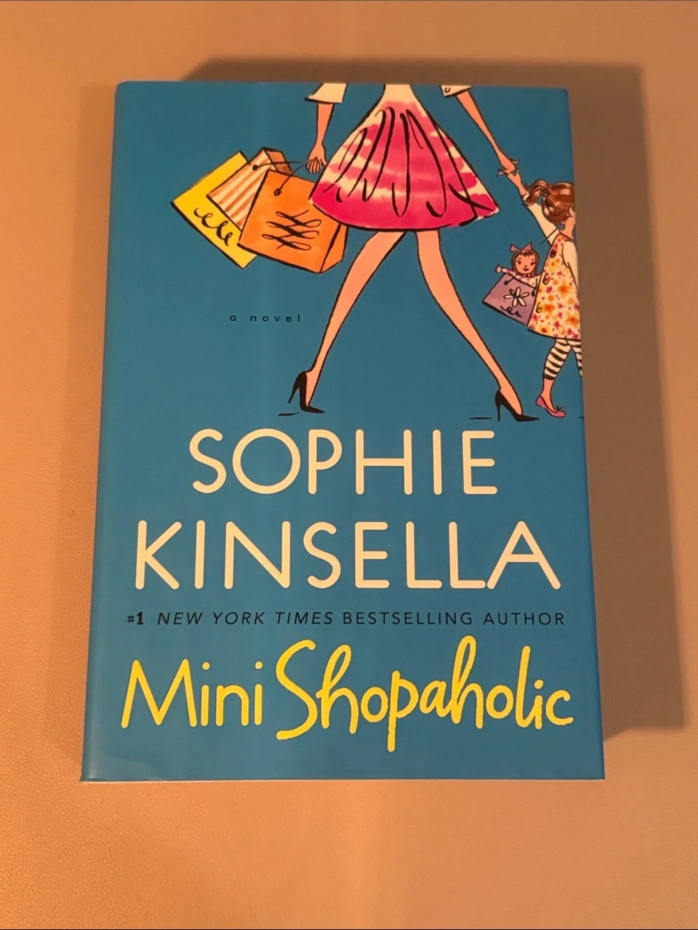 Mini Shopaholic by Sophie Kinsella